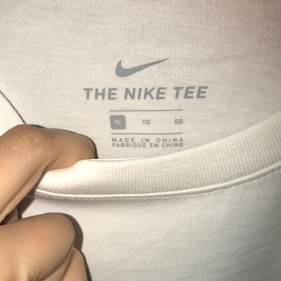 Brand New Nike T - Picture 2 of 4